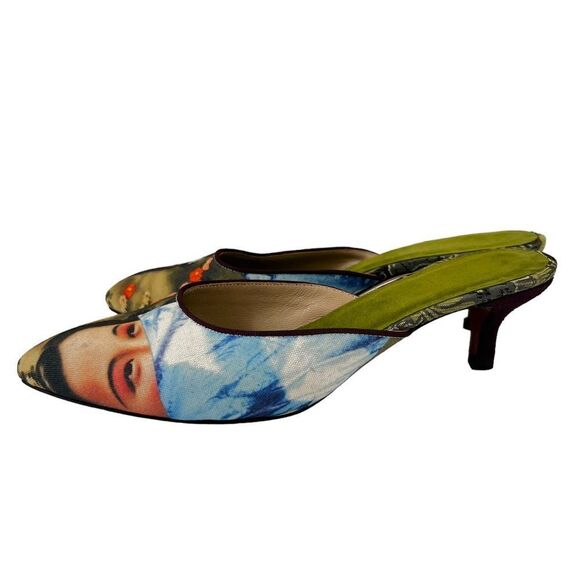 Suzhou Cobblers “In The Mood” Green Wool Felt Handmade Kitten Heel - Picture 1 of 12